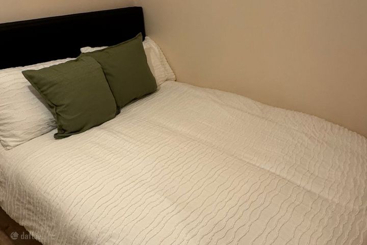 Western Pkwy, Ballymount, Dublin 12