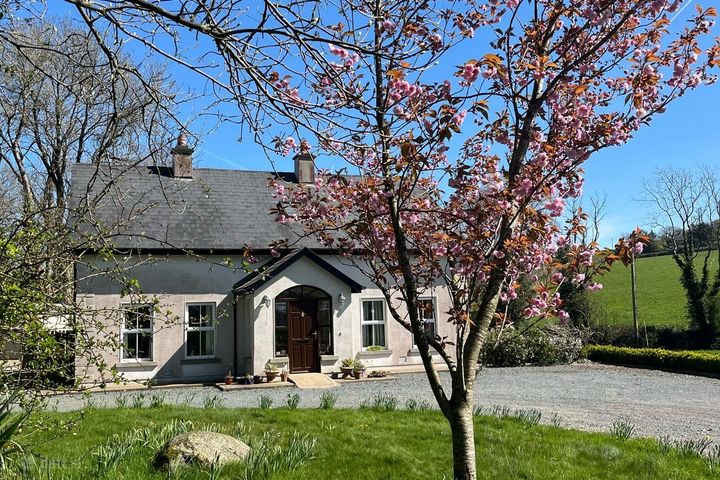 The Lodge, Ballinacur, Leskinfere, Gorey, Co. Wexford