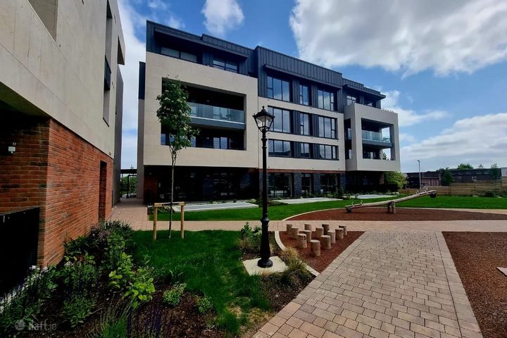 Oatlands Manor, Cherrygarth, Mount Merrion, Co. Dublin