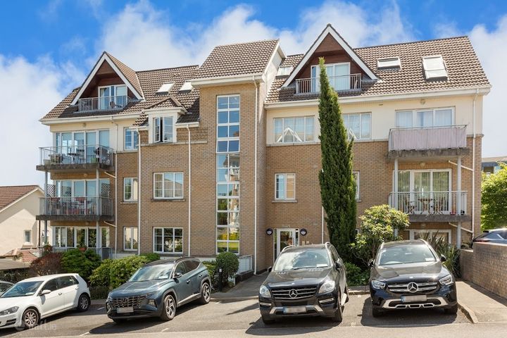 Heather Court, Stepaside Park, Stepaside, Dublin 18