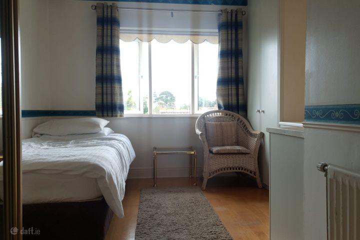 20 Lambourne Wood, Cabinteely, Dublin 18