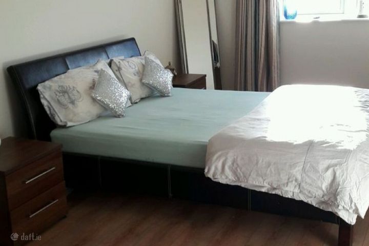 Roseland Ave Culanor Glenageary Road upper Dun Lao, Dun Laoghaire, Co. Dublin