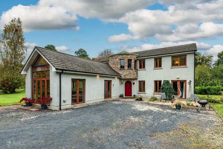 Tangwystyll, Turnings Upper, Straffan, Co. Kildare, W23W3X9