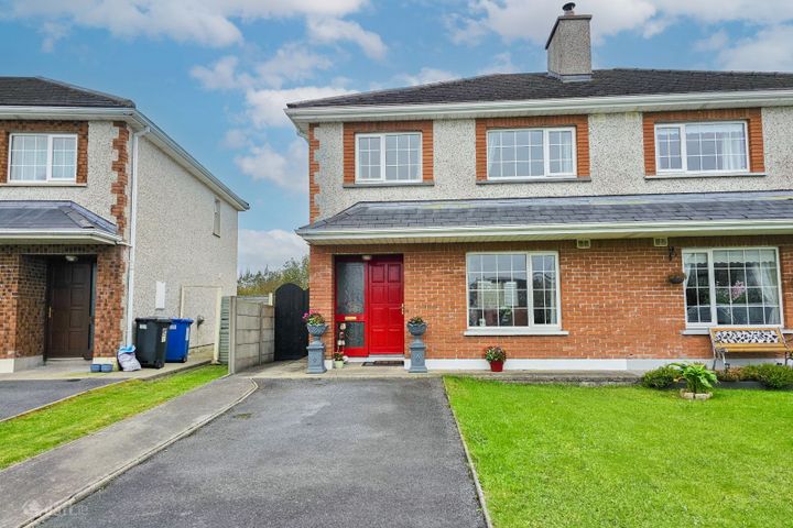 18 Gladesville, Castlebar, Castlebar, Co. Mayo, F23KW63