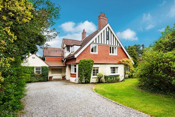 Suncroft, Mart Lane, Foxrock Dublin 18, Dublin 18, Dublin