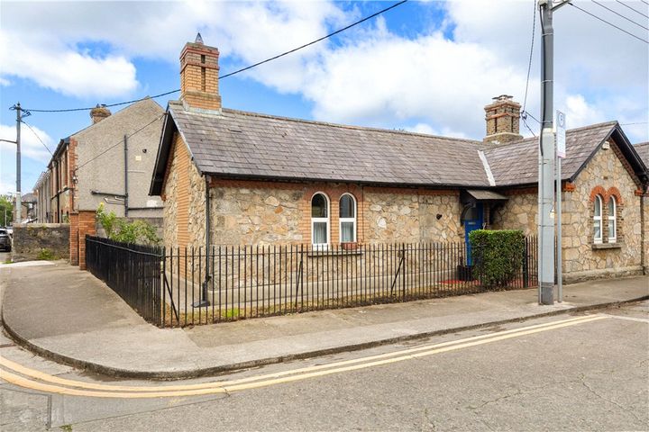 8 Herbert Cottages, Ballsbridge, Dublin 4, D04Y6F5