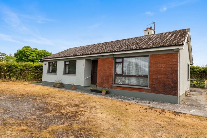 Mangan, Carrick-On-Suir, Grangemockler, Co. Tipperary, E32EH30