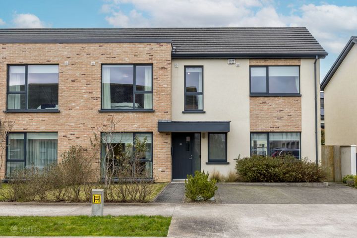 42 The Avenue, Saint Marnock'S Bay, Portmarnock, Co. Dublin, D13H2PP