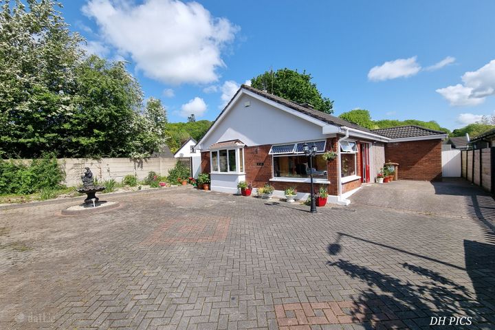 8 The Grove, Gleann Na Ri, Tower, Cork