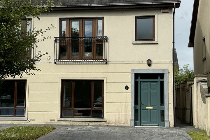 3 Castle Rock Avenue, Baneshane, Midleton, Co. Cork