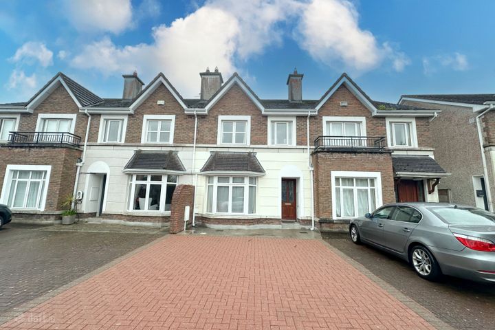 38 Ros Caoin, Roscam, Galway, H91KHY9