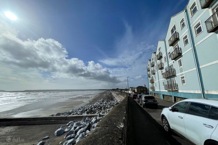 Apartment 25, Strand Palace, Upper Strand, Youghal, Co. Cork, P36V977