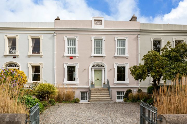 2 Cliff Terrace, Breffni Rd, Sandycove, Dublin