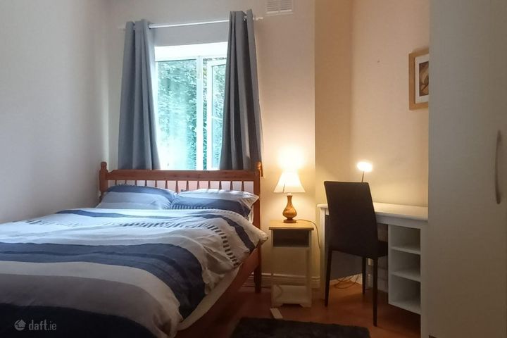 Cruagh Manor, Dublin 18, Stepaside, Dublin 18