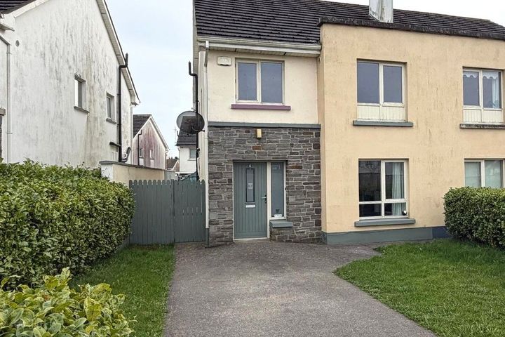 4 Ferns Dale, Ferns Bridge, Monasterevin, Co. Kildare, W34VE02