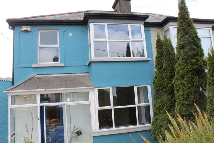 4 Saint Joseph'S Drive, Montenotte, Dillons Cross, Co. Cork