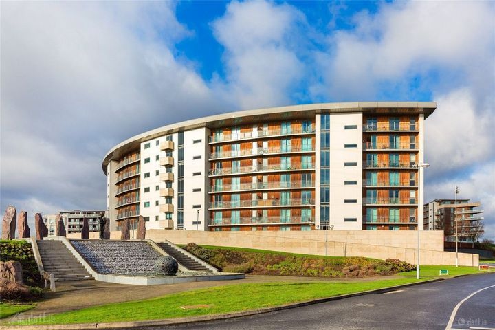 The Crescent, Park West Pointe, Yeats Way, Park West, Dublin 12