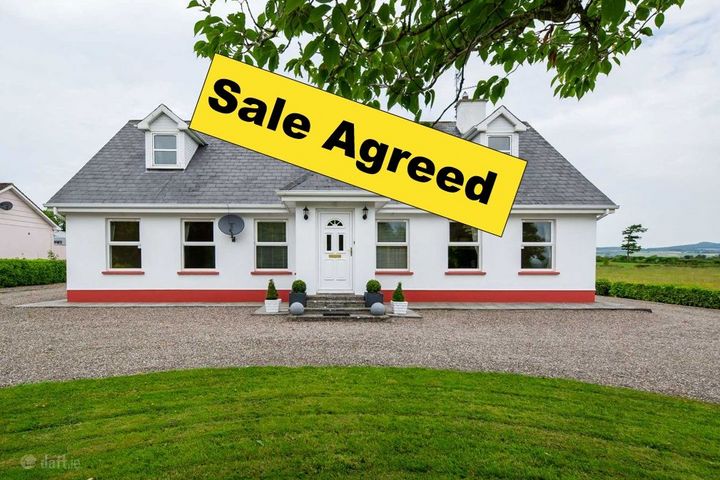 Maplewood, Oldcastletown, Kildorrery near, Mitchelstown, Co. Cork
