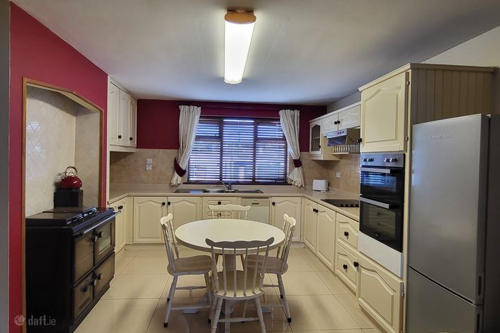 10 Green Street, Roscrea, Roscrea, Co. Tipperary