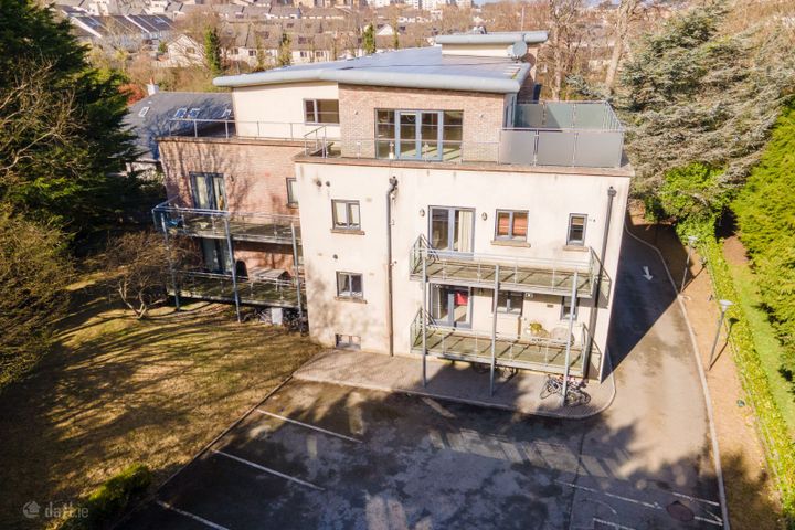 6 X Apartments at Old Castle View, Kilgobbin Road , Stepaside, Dublin 18, D18X7H5 - Photo 3