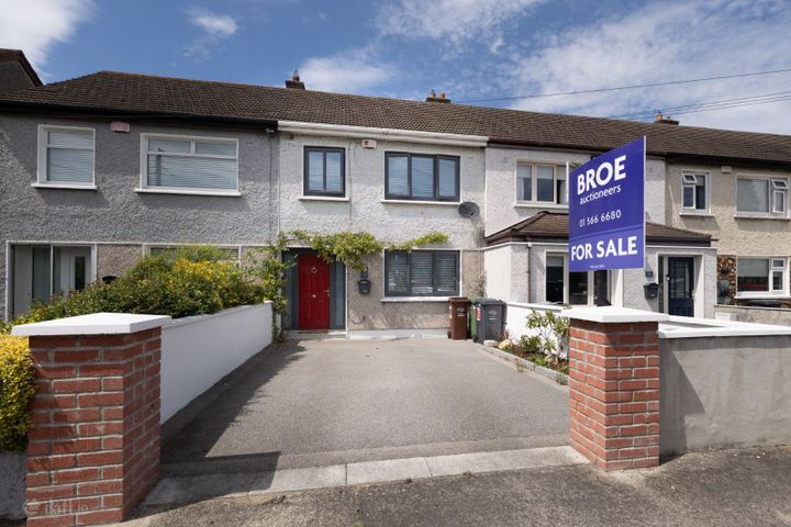 152 Saint James's Road, Greenhills, Dublin 12, D12H5Y4