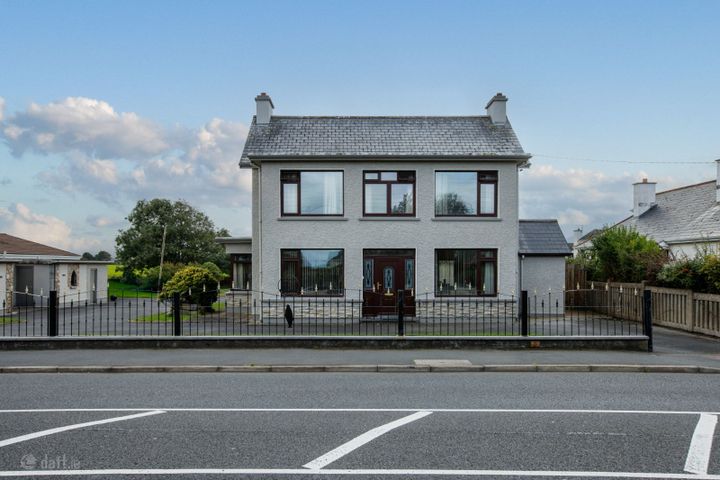 Gillaroo Lodge, West End, Bundoran, Co. Donegal, F94DP65