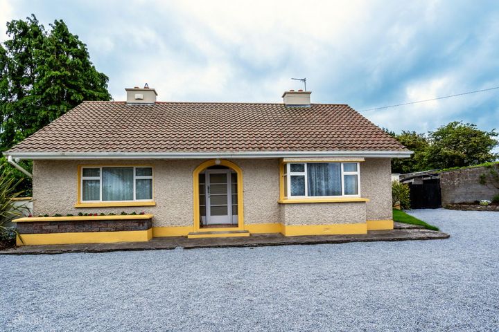 Thomastown Demesne, Rath, Rath, Co. Offaly, R42AF30