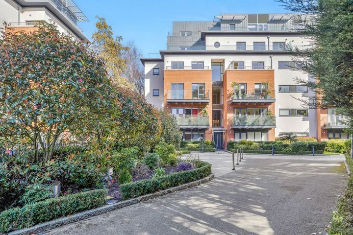 45 Lansdowne Wood, Ballsbridge, Dublin 4, D04XV60