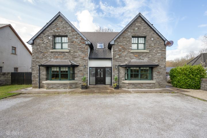 Foxhollow House, Station Road, Blarney, Co. Cork, T23NF83