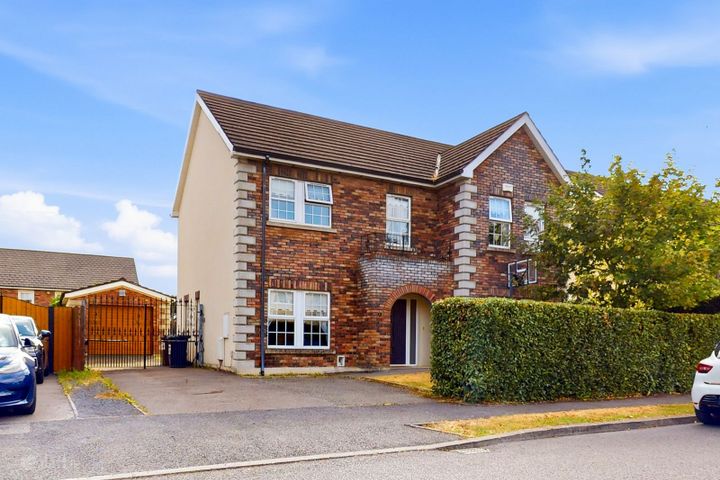 13 Moat Lane, Knocksedan Demesne, Brackenstown, Swords, Co. Dublin, K67NY06
