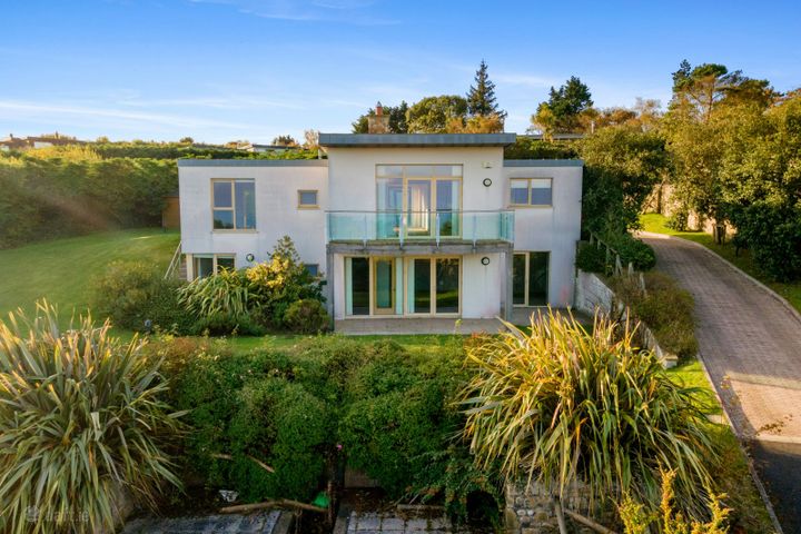 5 Tara, Balkill Road, Howth, Dublin 13, D13VK83