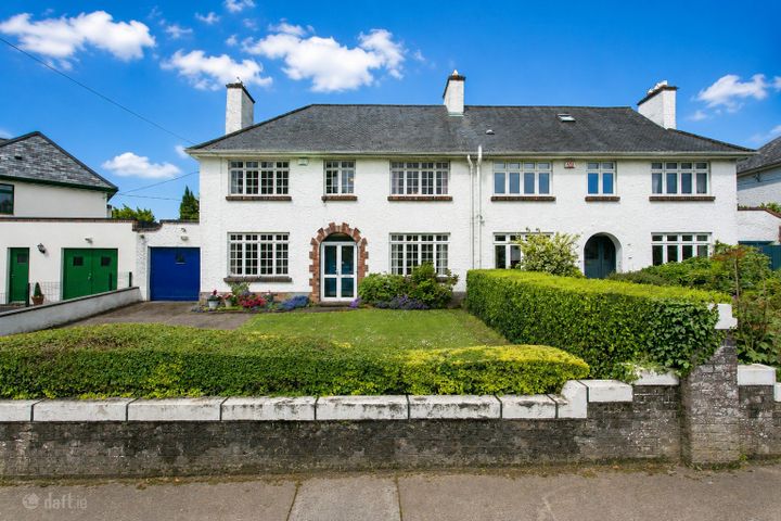 2 Greenfield Road, Mount Merrion, County Dublin, A94E2C0