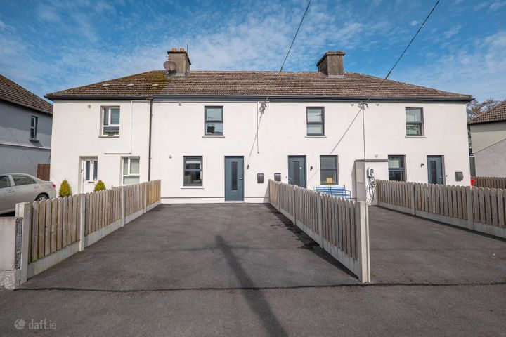 43 LACEY AVE, TEMPLEMORE, CO TIPPERARY