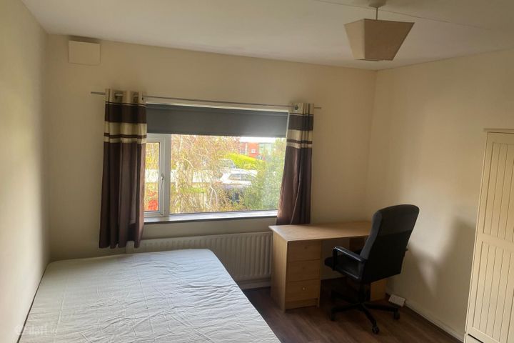 85 Taney Crescent, Dublin 14, Goatstown, Dublin 14