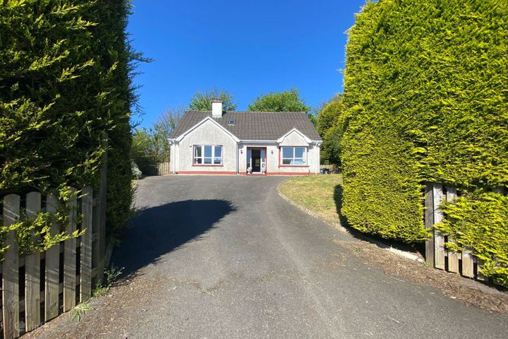 Seanie's House, Knocknamona, Letterkenny, Co. Donegal, F92X6P4