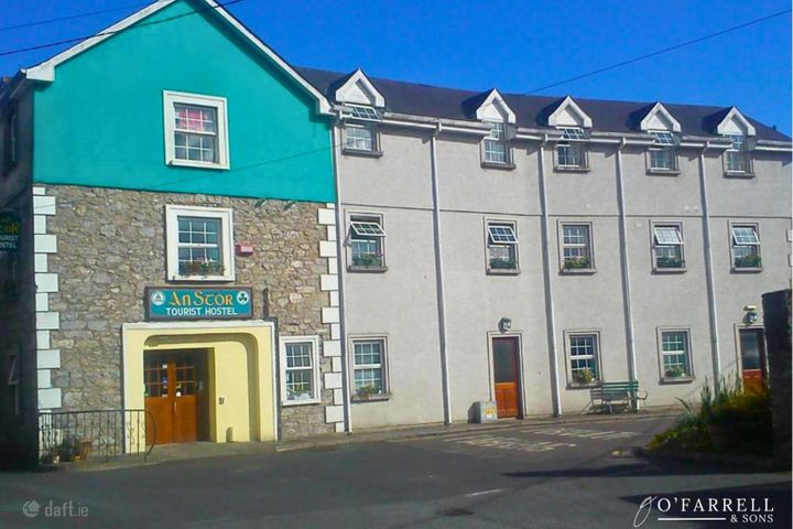 An Stór, Drurys Avenue, Midleton, Co. Cork, P25R718