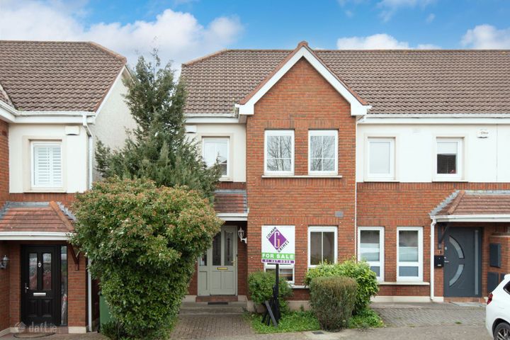 9 Larkfield Grove, Lucan, Co. Dublin, K78VY98