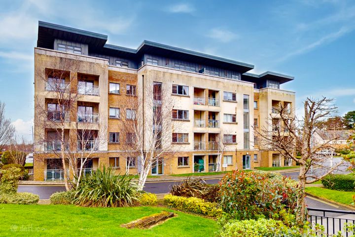 APARTMENT 9 OAK HOUSE, CARRICKMINES GREEN, Co. Dublin, D18DK38