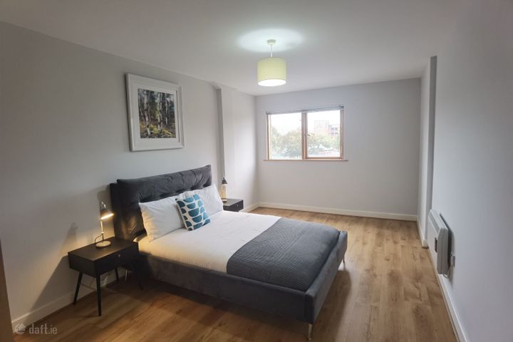 Abberley Square, Tallaght, Dublin 24