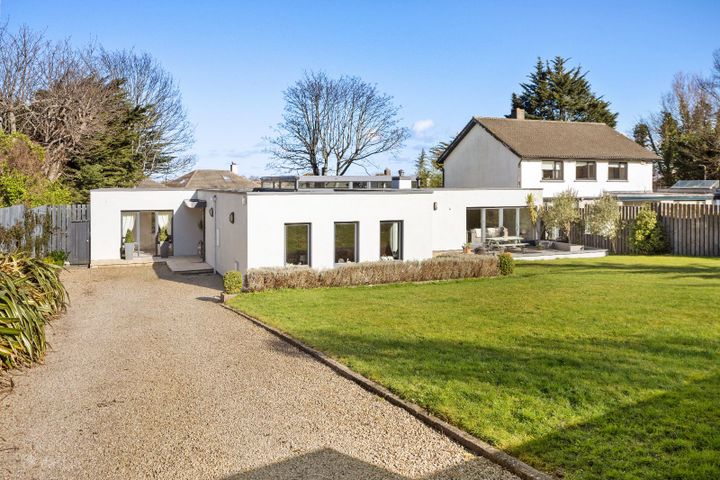 Cormac, Bray Road, Foxrock, Dublin 18, D18V5Y2