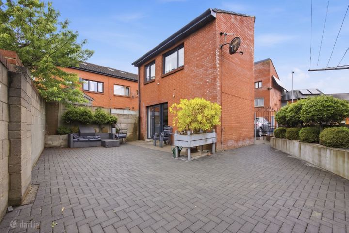1 Gateway Place, Dublin 11, Ballymun, Dublin 11, D11E102