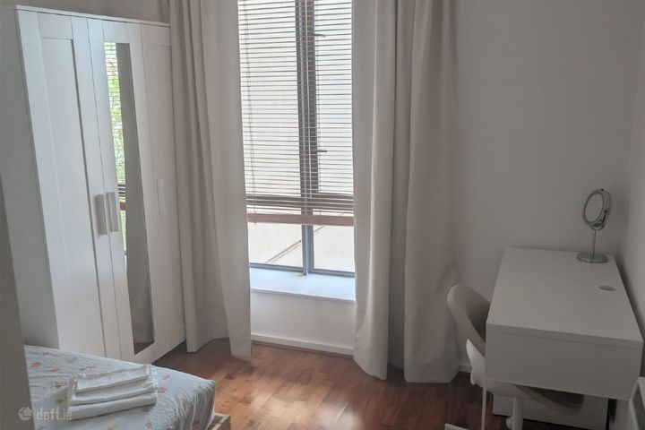 Clearwater Court South, Pelletstown Avenue, Royal Canal Park, Dublin 15, Royal Canal Park, Dublin 15