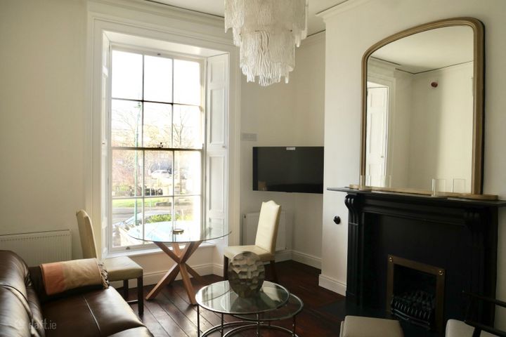 Lockwood House,3 Percy Place,Dublin 4, Dublin 2