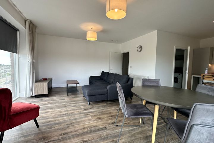 Apartment 17, Larkfield Hall, Leopardstown, Dublin 18