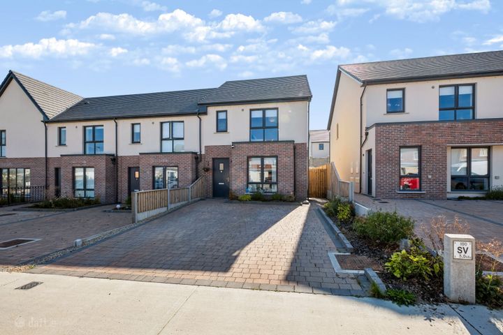 8 Folkstown Park, Taylor Hill Boulevard, Balbriggan, Co. Dublin, K32P270