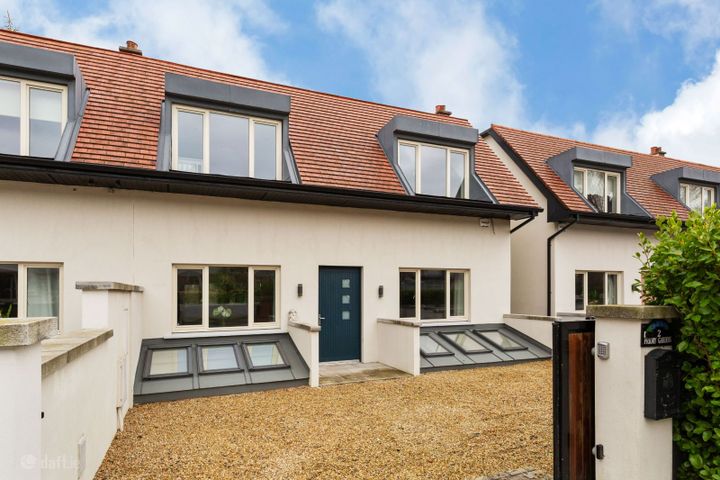 2 Priory Gardens, Priory Grove, Blackrock, Co. Dublin, A94R638