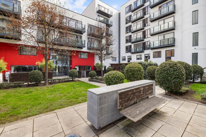 1 Gallery Quay, Block 10, Grand Canal Dock, Dublin 2, D02KR62