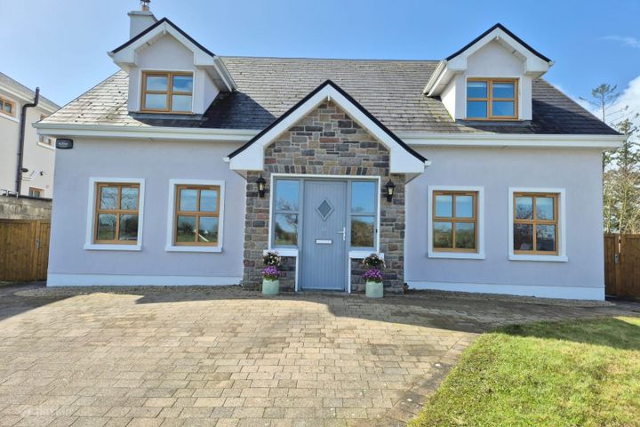 12 Cnoc Na Gcaor, Abbeyknockmoy, Tuam, Co. Galway, H54AV60