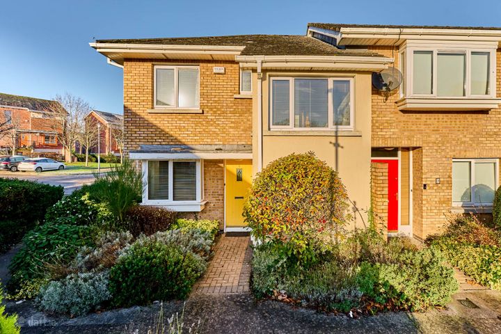 8 Fernleigh Place, Castleknock, Dublin 15, D15W6H2
