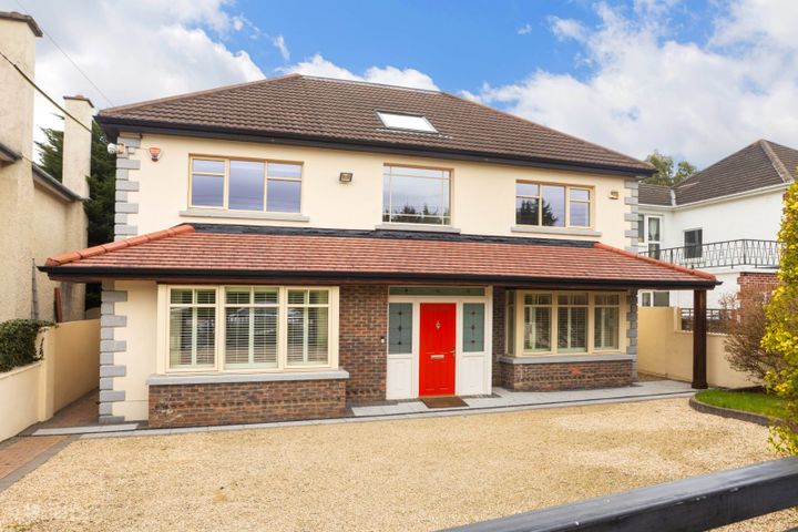 Newlands, 46 Hainault Road, Foxrock, Dublin 18, D18K5X6